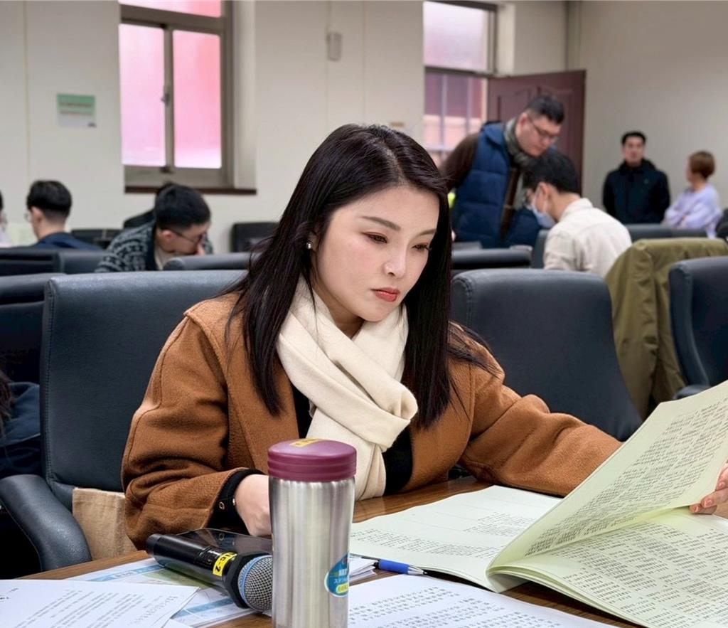 劉建國、張嘉郡交鋒:支持雲林縣營養午餐免費