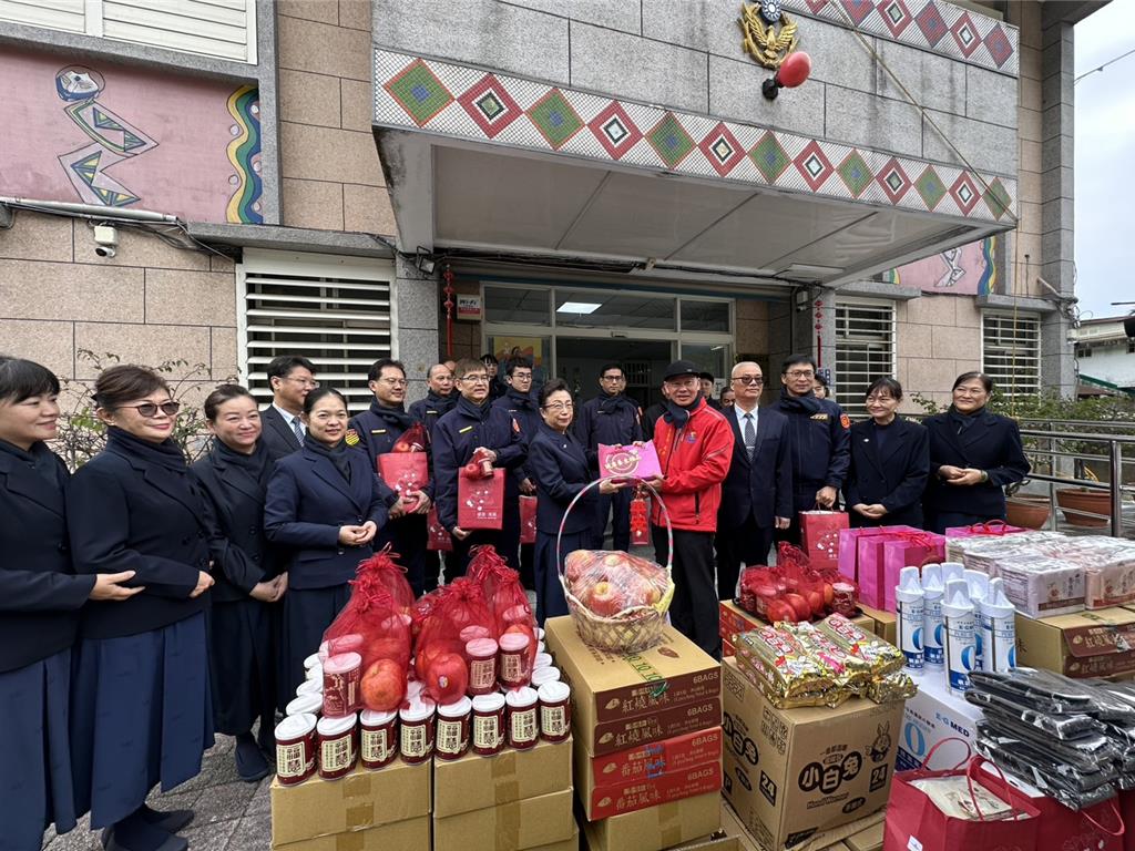 零下低溫送暖!慈濟22年不間斷 挺進合歡山慰問高山執勤員警