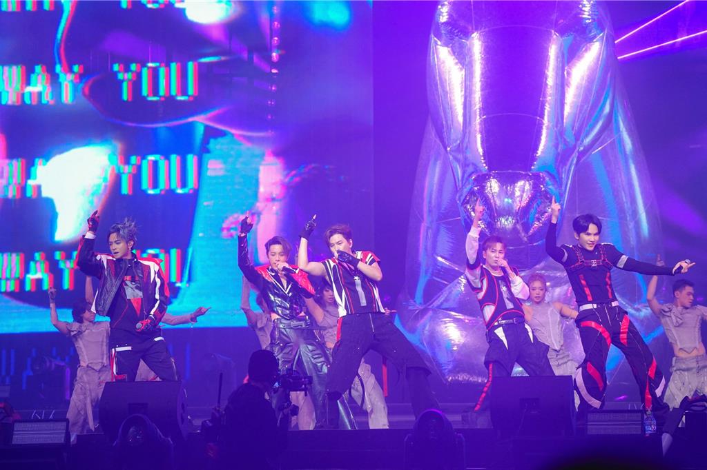 Energy單身漢Toro小巨蛋驚見「20年前女友」被催婚畫面曝光