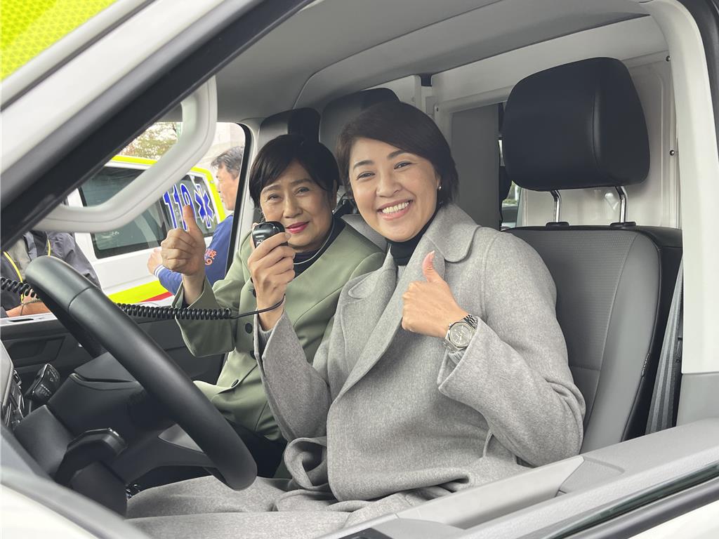 南投幅員廣救護耗損大 民間捐贈3輛救護車補戰力