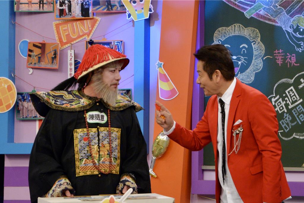 陳隨意的台灣國語害到隊友。（華視提供）