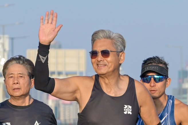 周潤發70歲跑馬拉松： RUNNING TIPS & 跑到120歲心態