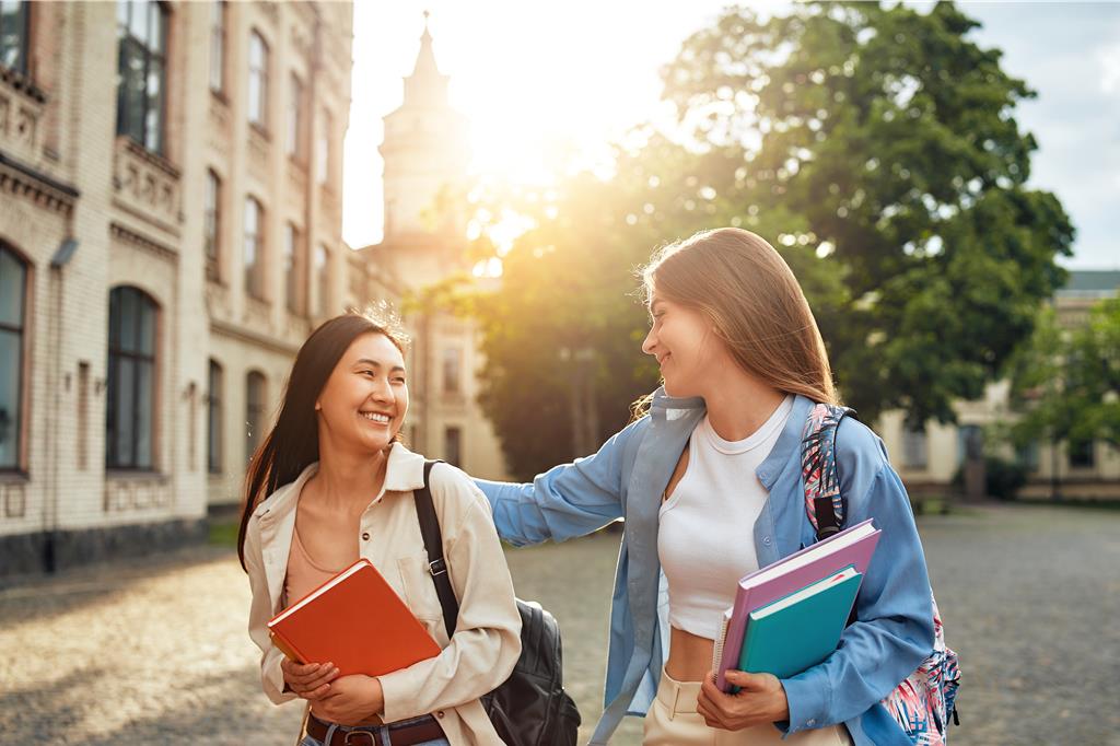 短期遊學與陪讀需求大增 多幣別帳戶成理財新寵