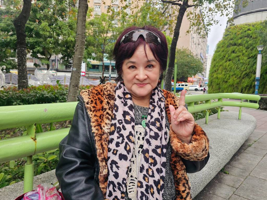 獨家》黑道老大當場點名陪睡!秀場女王爆吼驚動全歌廳