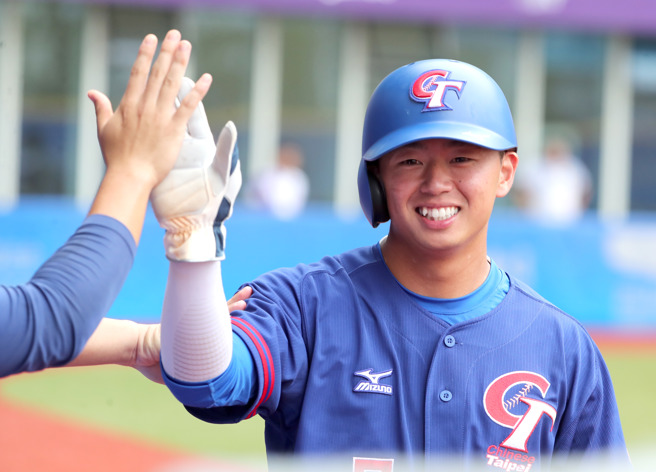 鄭宗哲四天三遭大都會DFA chú