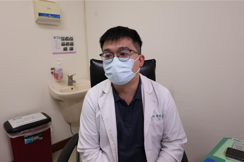 孩子常喊頭痛胃痛?恐是「青少年憂鬱症」 醫曝5大危險徵兆