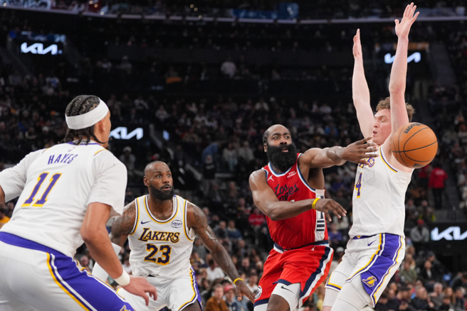 湖人客戰快艇能否逆轉勝?洛城大戰見真章