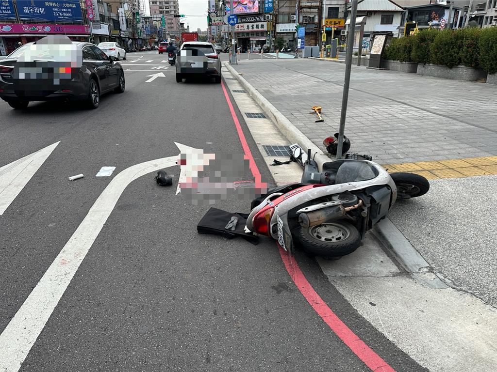 台中小客車、機車同向擦撞 騎士倒地顱內出血命危