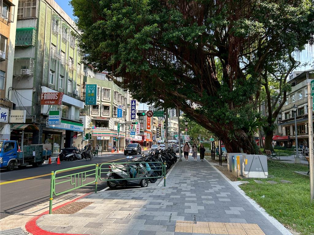 師大路人行道改造成果佳 有望納入文化小旅行