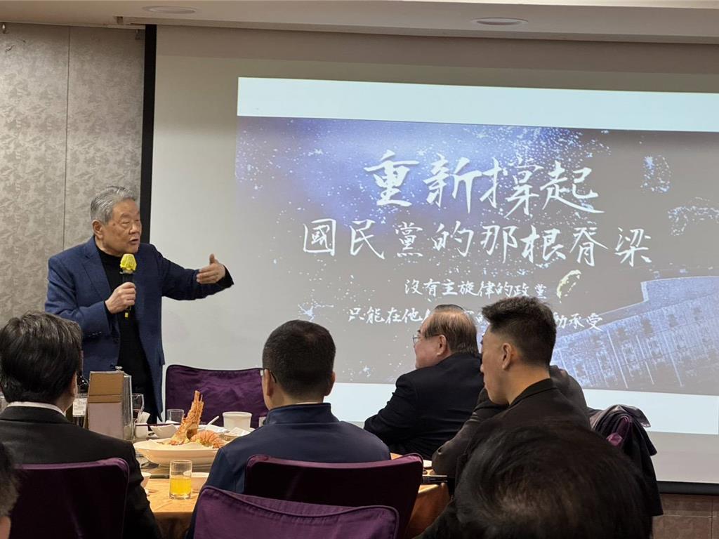 「CK楊」露面!與藍委餐敘+演講 大談軍購、關稅主張