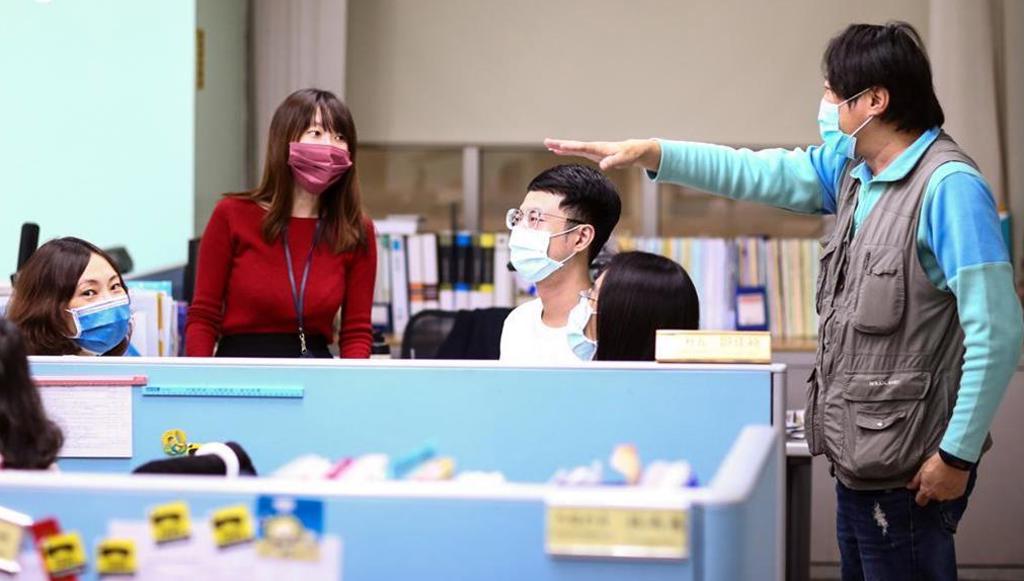 工作不滿意度飆升!23萬勞工對現況失望 人事考核、薪資成痛點