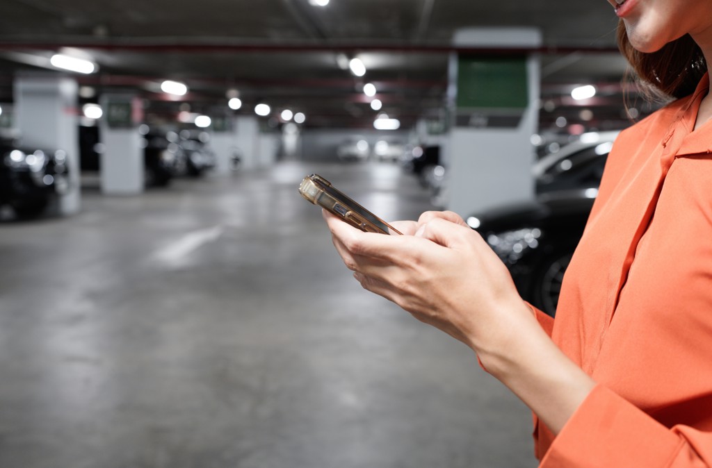 停車場被借錢繳費 她靠銀行「防詐功能」收款:能自保