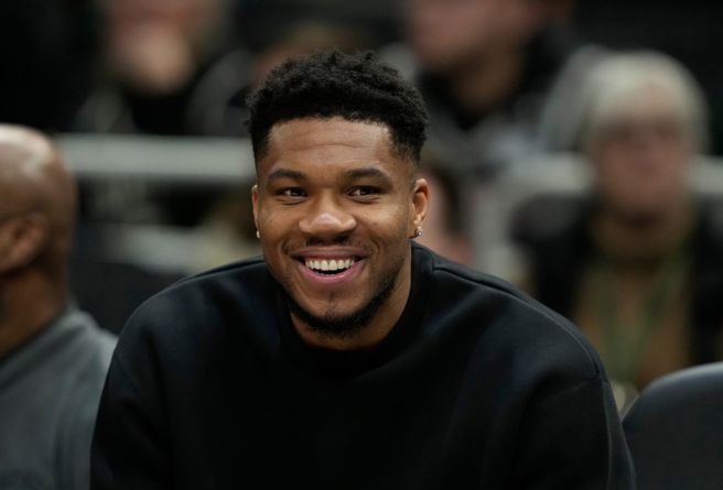 各隊仍積極追求傷癒中的字母哥