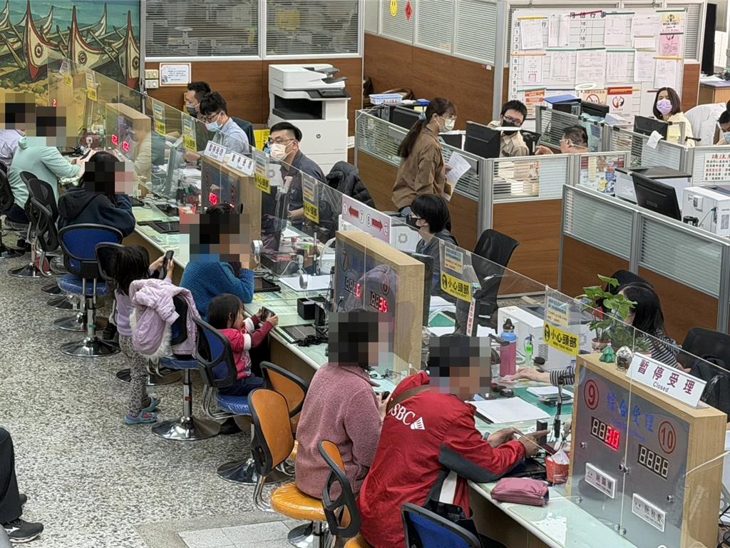 台東百人搶辦身分登記!原住民身分逾期遭廢?補辦方式曝