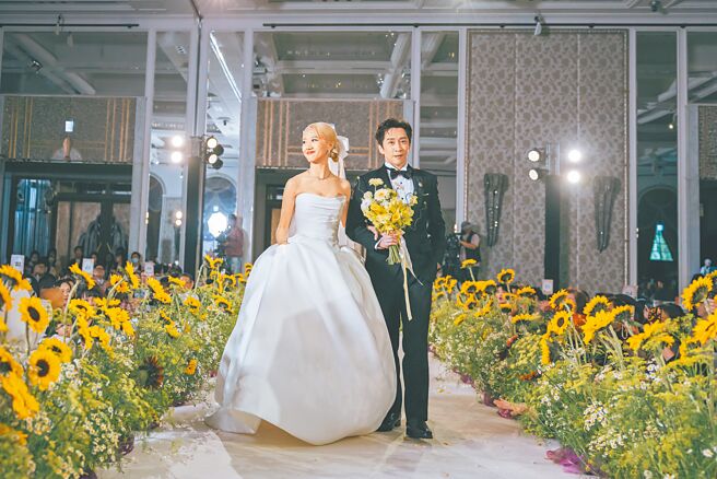 陳漢典與Lulu中西合璧大婚展獨特時尚品味