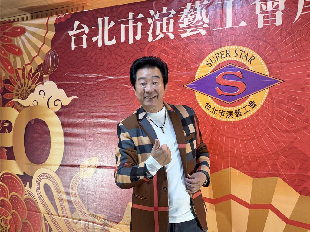 70歲高群自豪一周3次!曝和小20歲嫩妻「性福」養生秘訣