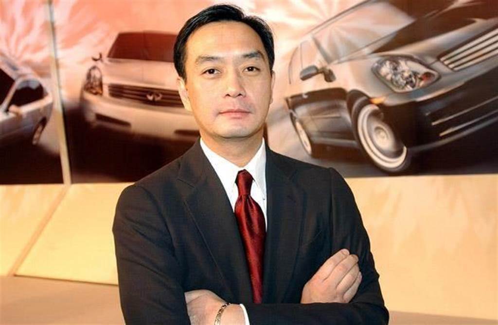 嚴凱泰21歲長女IG曝光 S曲線、豪奢日常破260萬次瀏覽