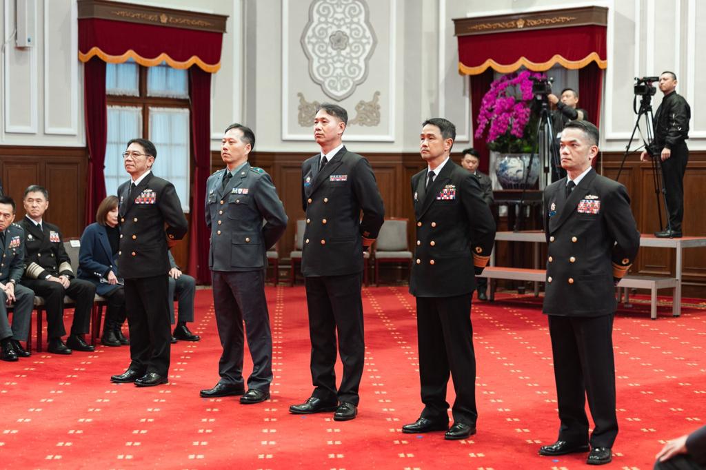 【主持將官晉任授階】賴總統:善用AI科技 打造有效可恃現代化戰力