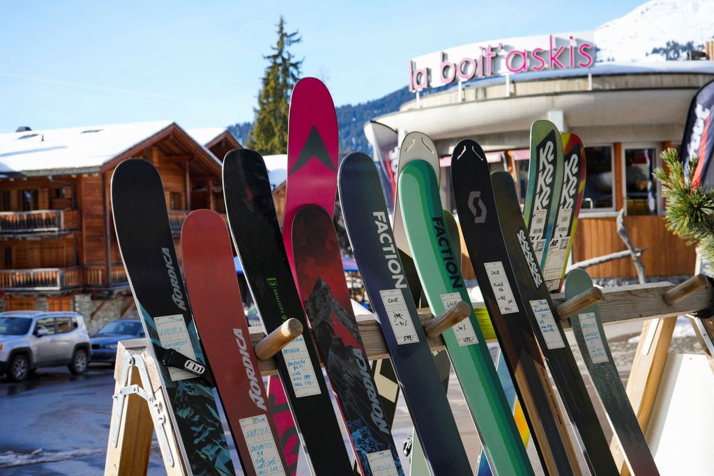 台客闖日滑雪場禁區迷路 得付數萬元救援費