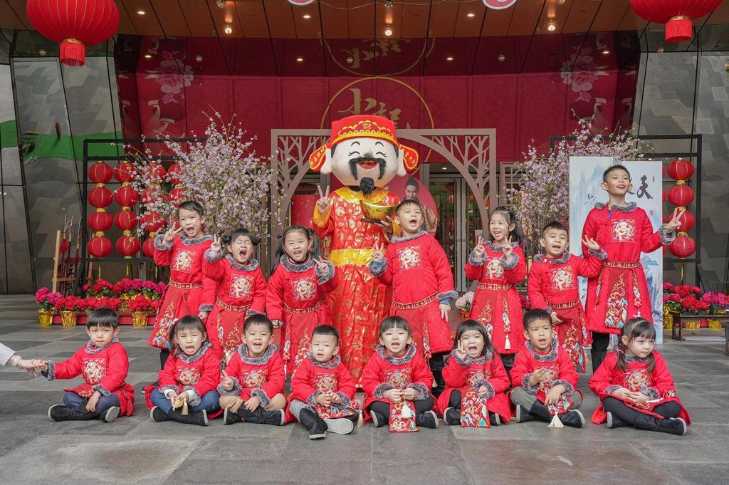 來遠百辦年貨 歲末酬賓預購福袋送黃金