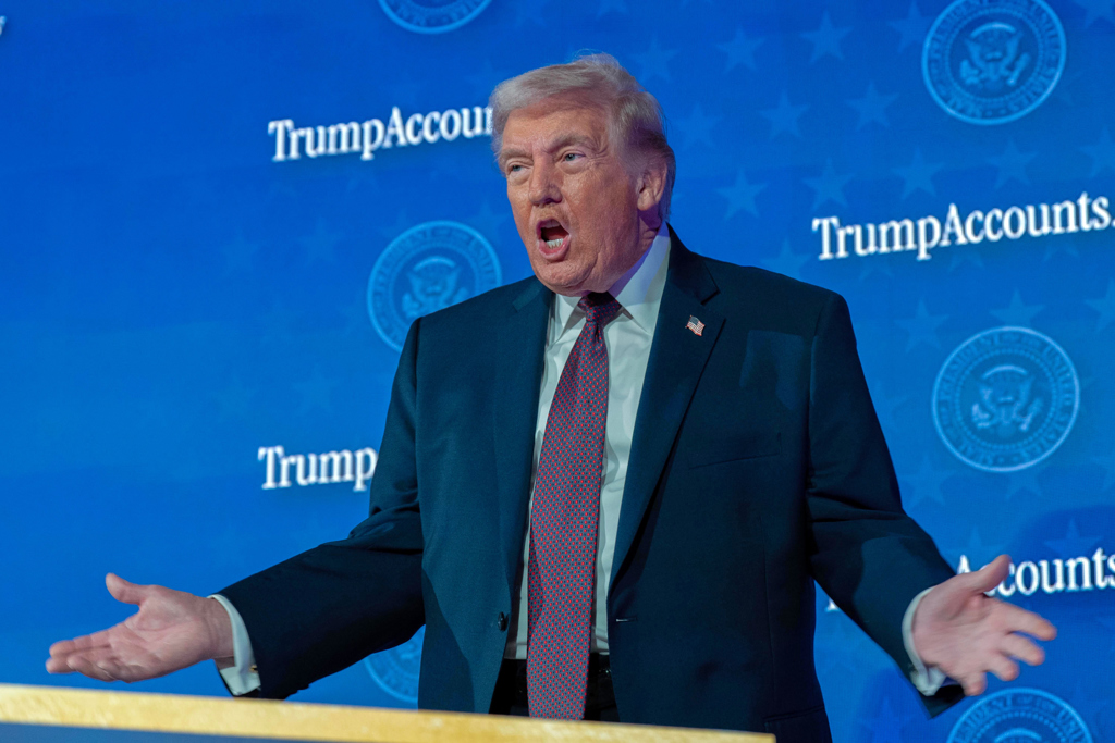 川普再轟鮑爾 諷他國如「提款機」:美國利率應降到全球最低