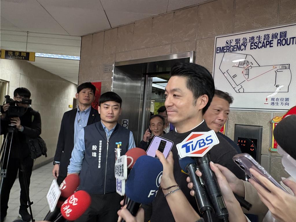 綠委倡「台灣台北101」 蔣萬安反酸:不然台北在哪?