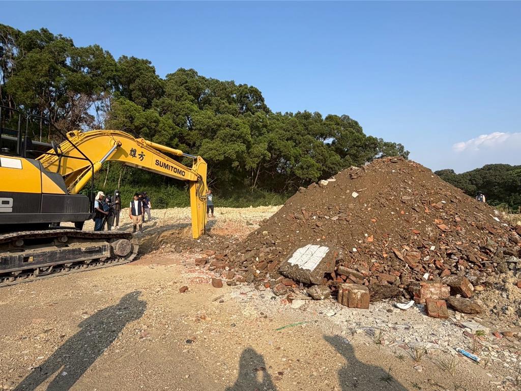 前檢察官陳正達濫倒廢棄物 與共犯涉不法獲利5000萬遭起訴