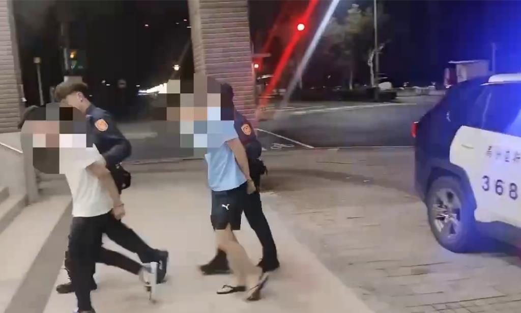 新莊熱炒店尾牙 妻不滿丈夫曖昧女老闆 17歲兒烙人亮槍遭逮