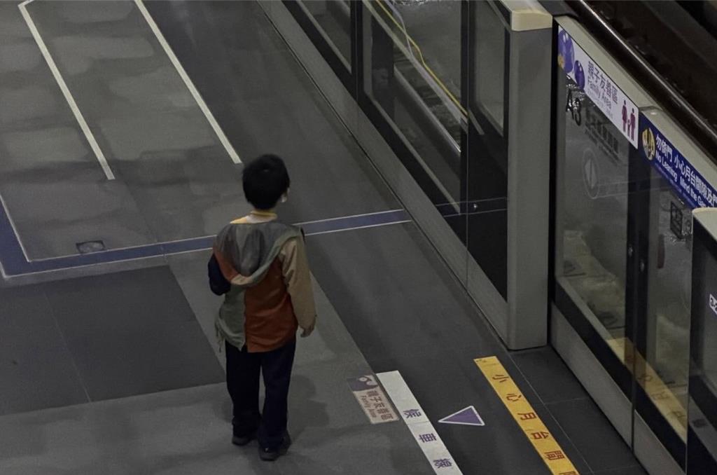 幼童深夜獨自搭捷運 桃捷公司協助確保安全返家