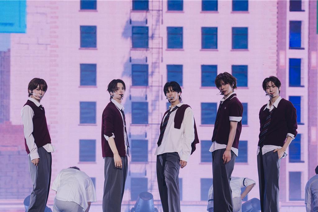 「嗯嗯嗯」撒嬌舞爆紅!TWS首來台開專場為他慶生 獻唱〈修煉愛情〉