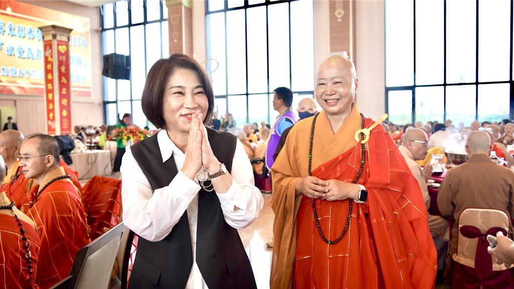 屏東聯合祈福法會邁入12年 周春米盼提升觀光