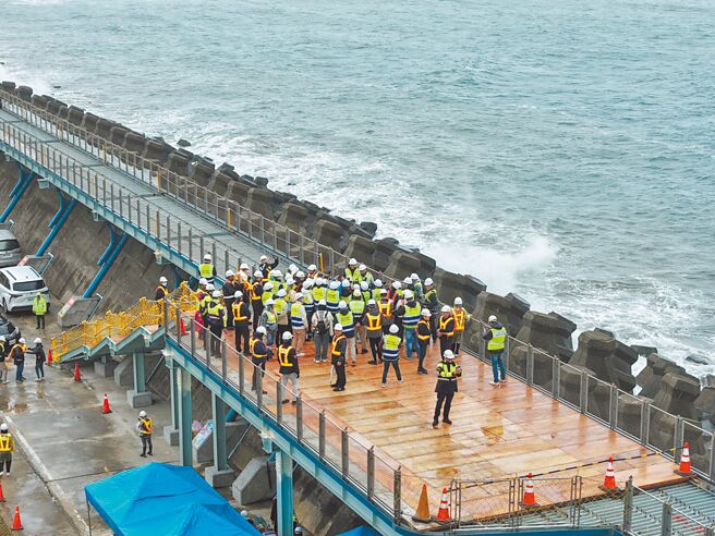 新北市金色水岸自行車道7月底前完工提升遊憩品質