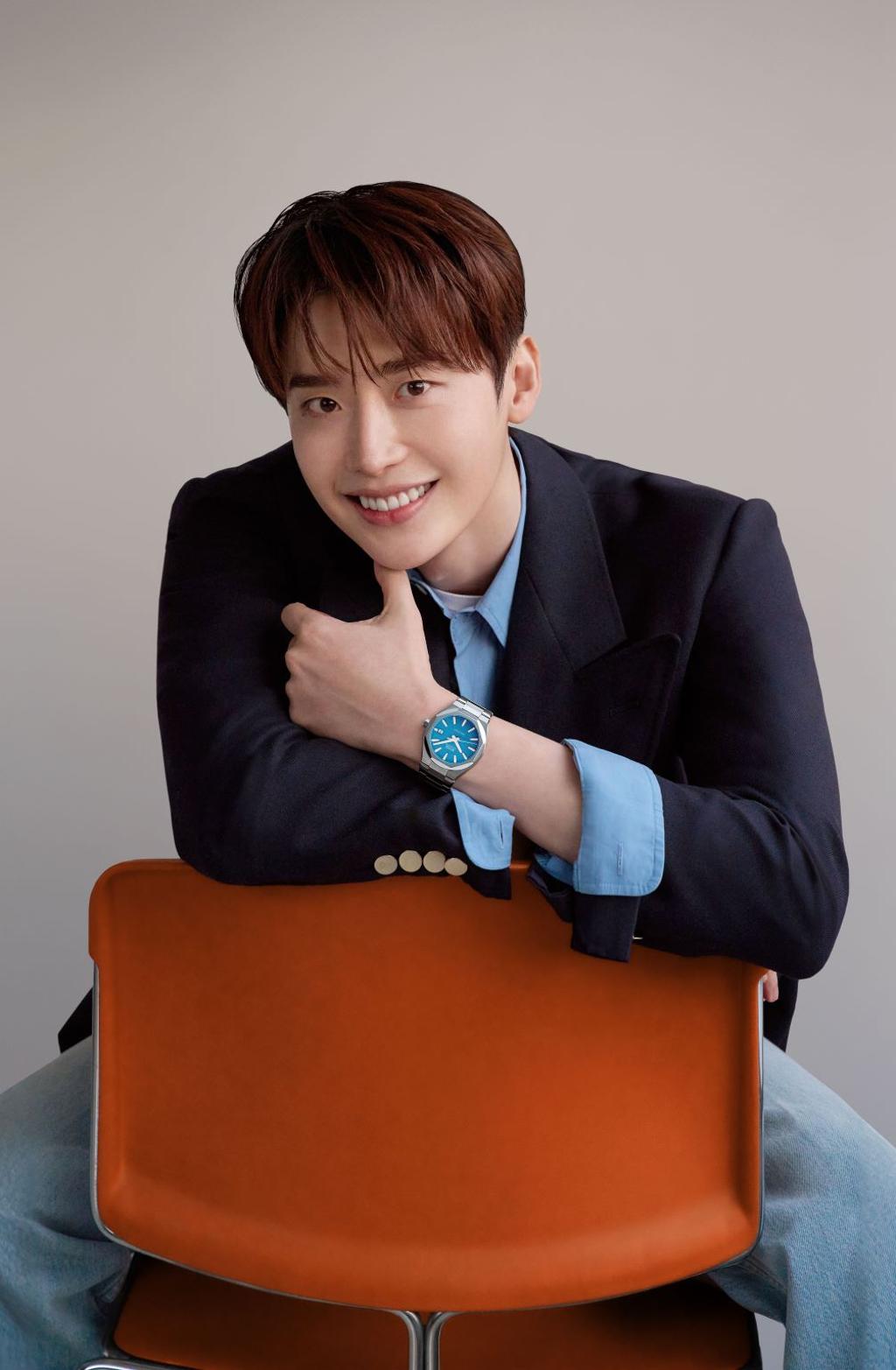 MIDO宣布李鐘碩代言 蔡凡熙也沾光