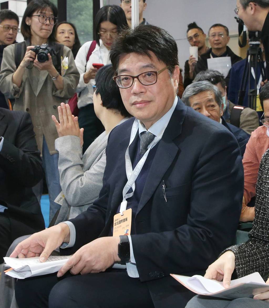 坦承「無人完成」放棄中國籍 邱垂正:就是要放棄看看