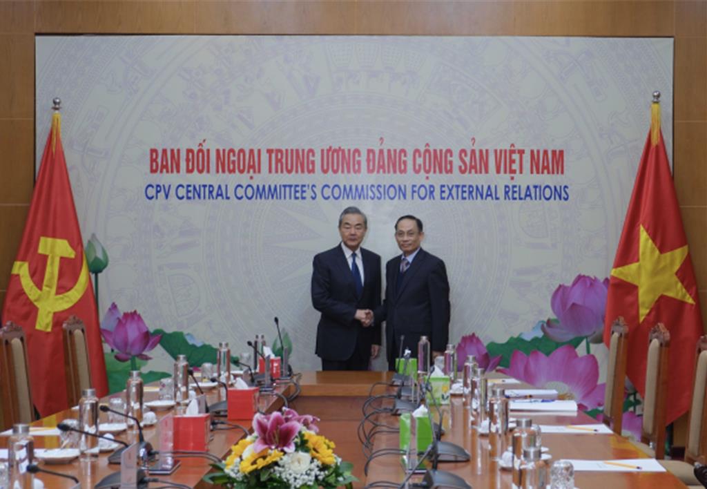 會見越共中央總書記特使 王毅:持續推進陸越命運共同體建設