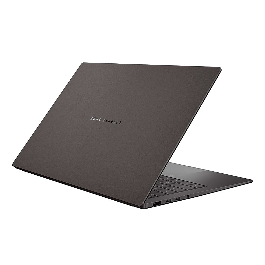 華碩於CES 2026發表的AI筆電早鳥預購開跑，即日起至3月8日，預購ASUS Zenbook DUO（UX8407）雙螢幕AI筆電或ASUS Zenbook S14（UX5406AA）輕薄AI筆電（見圖），登錄即贈原廠延長保固一年（價值3000元）。（華碩提供）