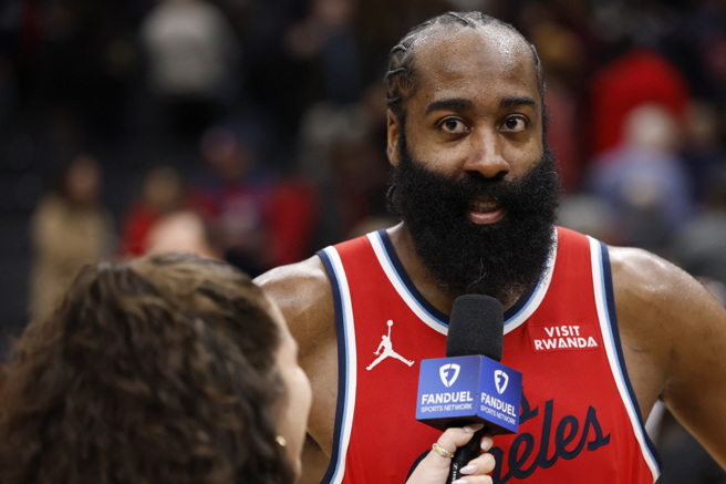 哈登被交易至騎士：追求生涯首冠機率更高