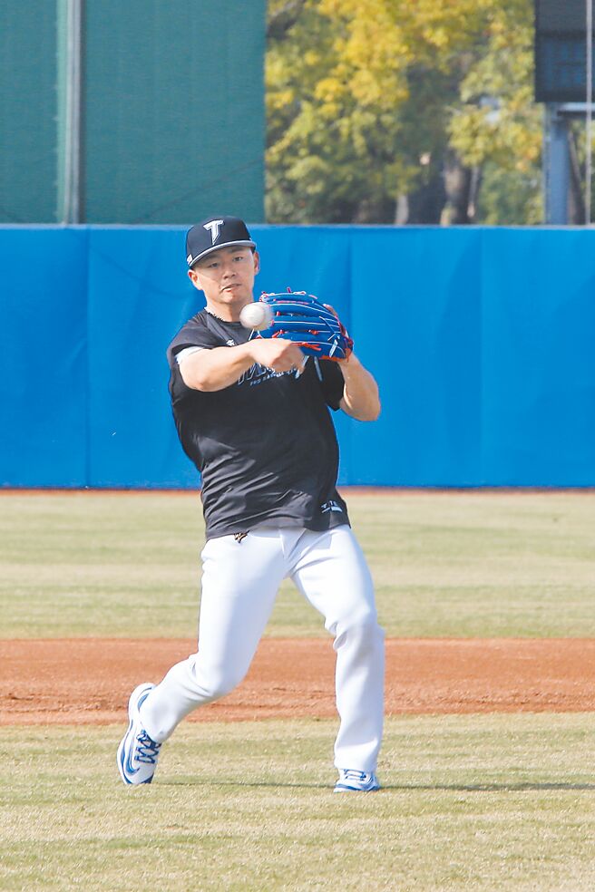 鄭宗哲五度Facing DFA危機紅襪球隊仍未解套