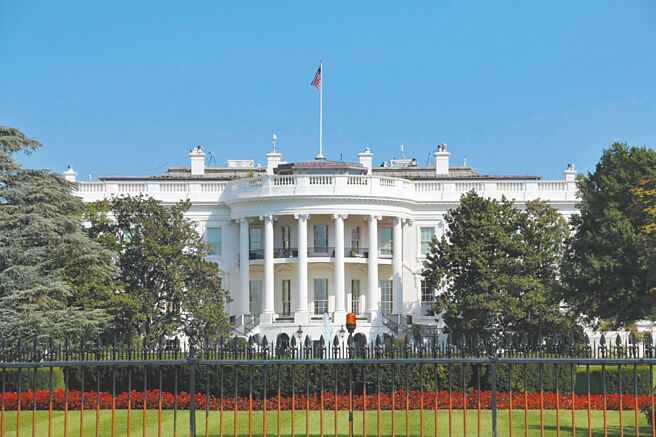 每周98航班 長榮北美航點稱霸