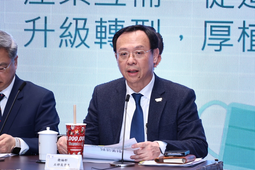 蔣萬安給首都醫護加給 石崇良:用市府預算加薪都很支持 