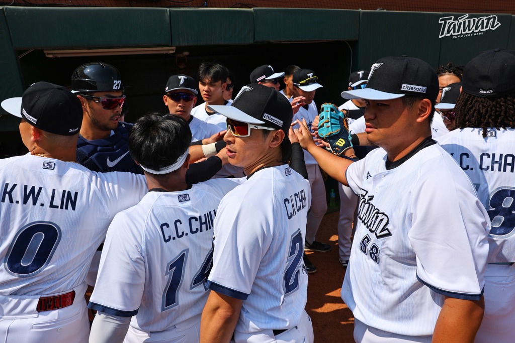 經典賽》中華隊投手群適應計時器 林子偉超時要盡快調整