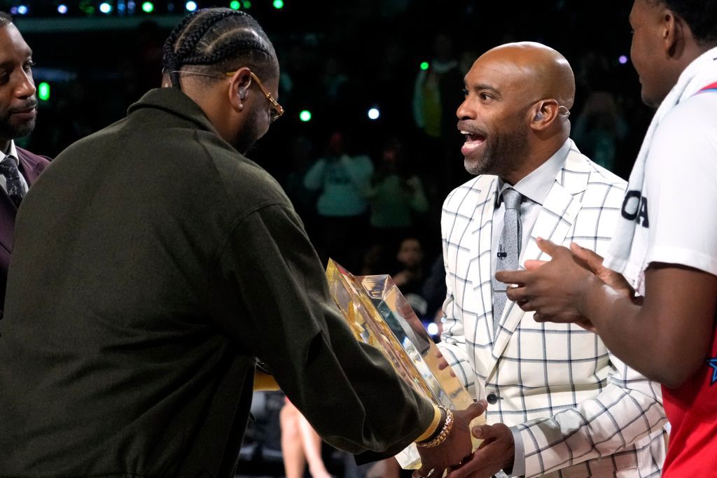 NBA》卡特曝灌籃大賽秘辛:聯盟給我錢對決詹姆斯、布萊恩