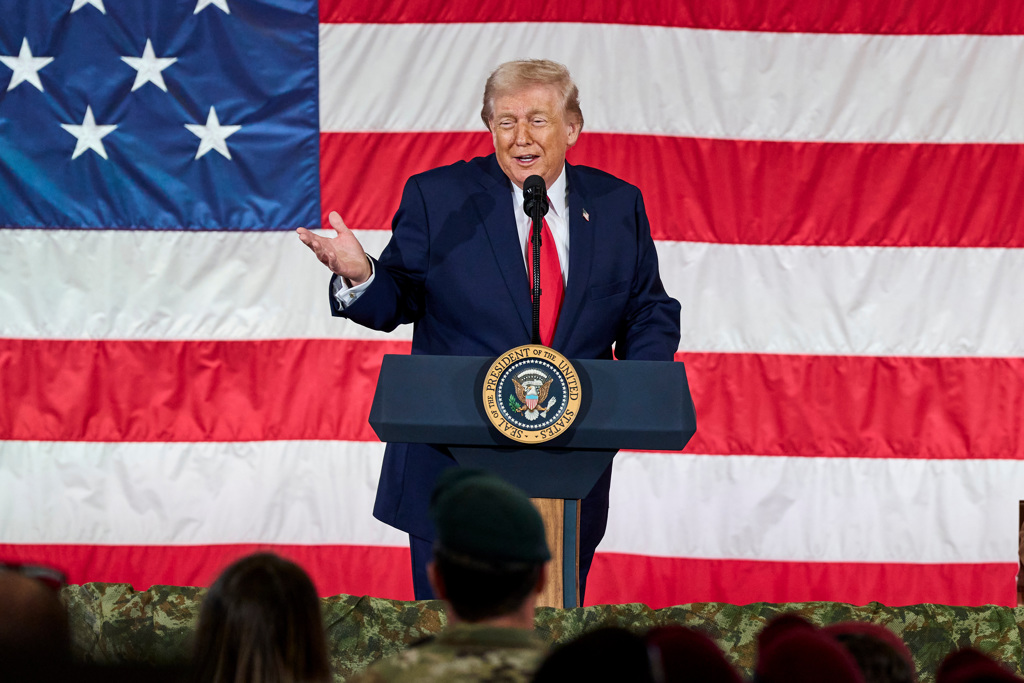 路透:美軍為對伊朗展開數周軍事行動做準備