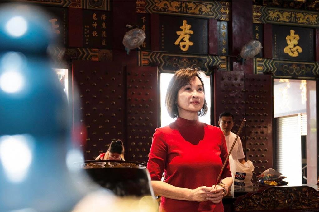 柯志恩啟動廟宇走春 公告「馬上有錢」小紅包發放點