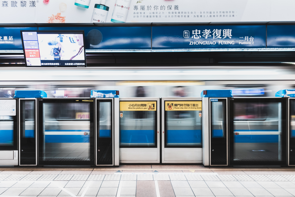 北捷板南線3大措施上路 旅客讚貼心:不用再擠了