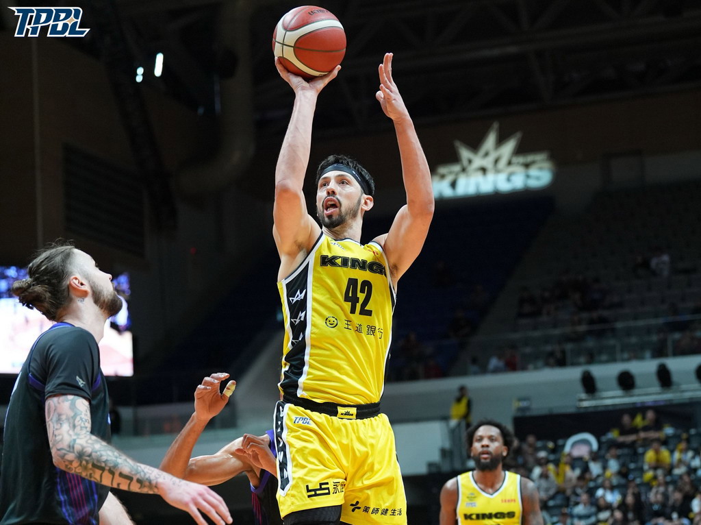 TPBL》攻城獅第3節徹底崩盤 新北國王搶下5連勝好過年