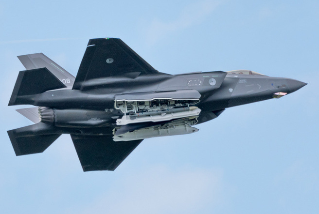 破解F-35戰機「電腦大腦」理論上可行像越獄iPhone歐盟或不受美國挾制