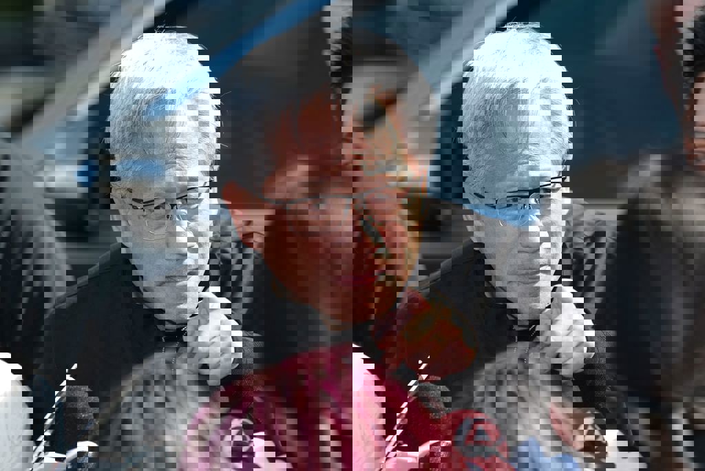 黃仁勳拋震撼預告!下月推「世界前所未見」新品 外媒瘋猜是它