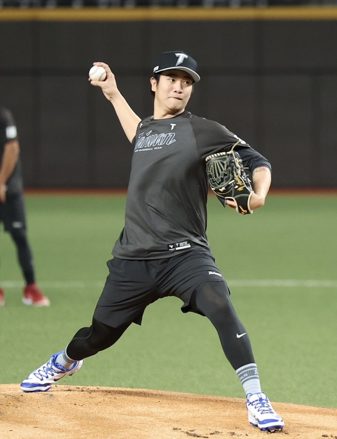 張峻瑋首次集訓聊心得首用PitchCom笑話連篇