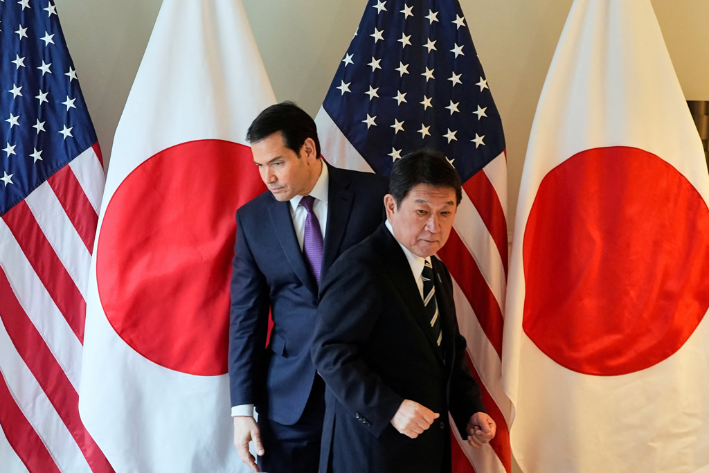 日本外相強調構建與陸穩定關係 提台海和平重要性